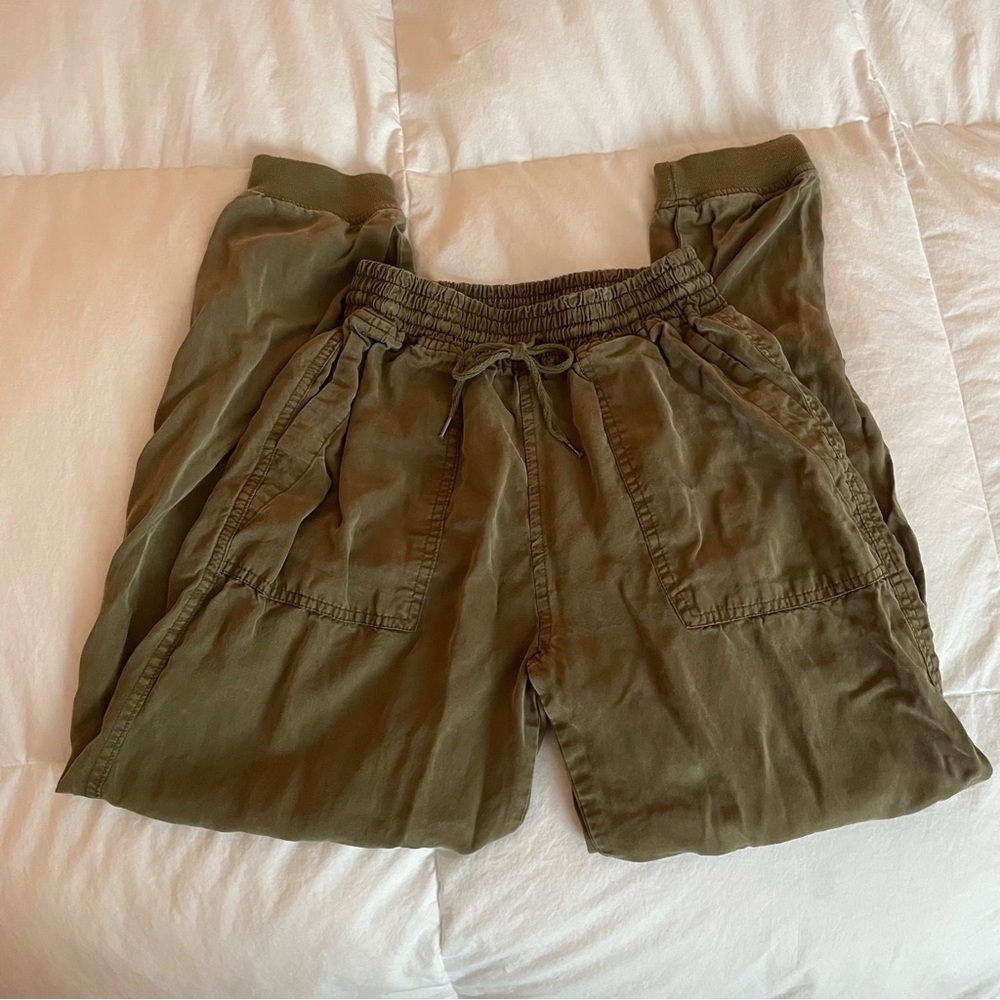 Flowy Cargo Pant